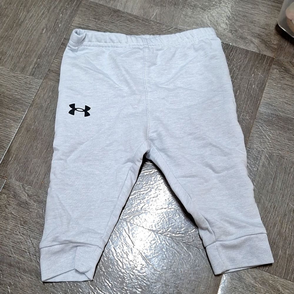 Under Armour 6-9m pants